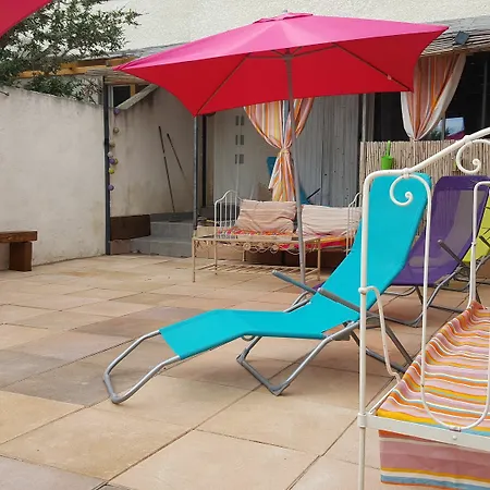 Elsabio Holiday home Arles