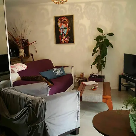 Elsabio Holiday home Arles