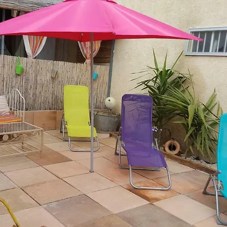 Holiday home Elsabio Arles